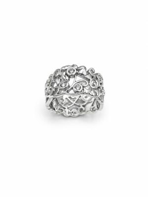 "Blomster ring" hvidguld med 3 diamanter