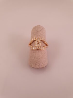 14kt ring med diamanter