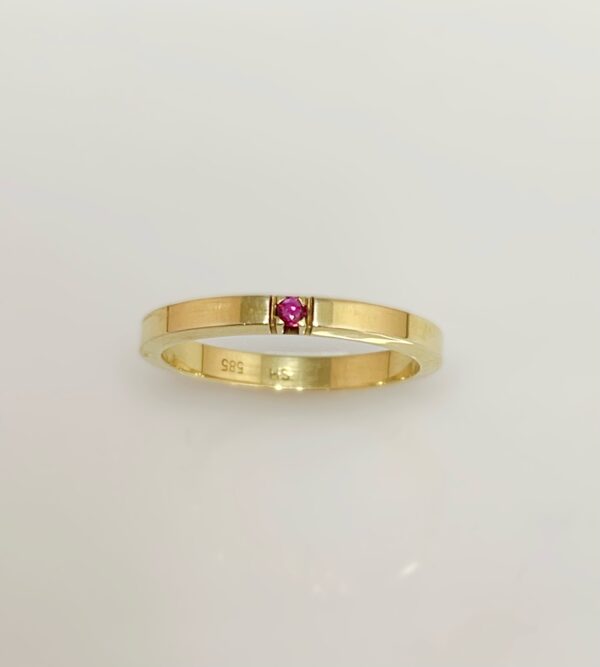 SKN 14kt Guld alliance ring m rubin