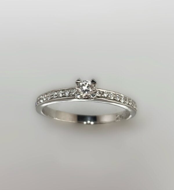SKN Hvidguld Alliance Solitairering Samlet 0.35ct