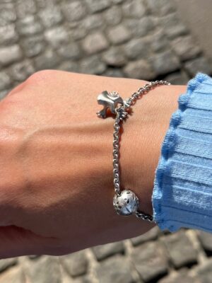 Ole Lynggaard 14kt "Frø" charm