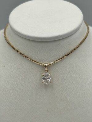 SKN 14 karat guld vedhæng med 0,50ct diamant