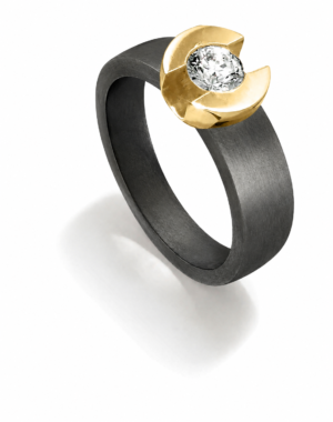 Diamond Queen Ring